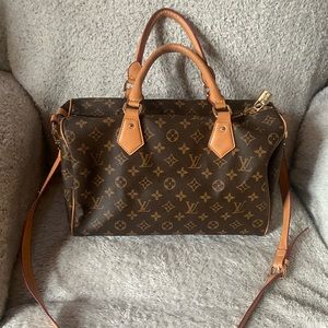 Speedy bag with removable strap. Copy.